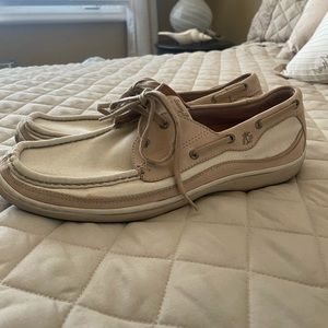Beige Tommy Bahama canvas shoes